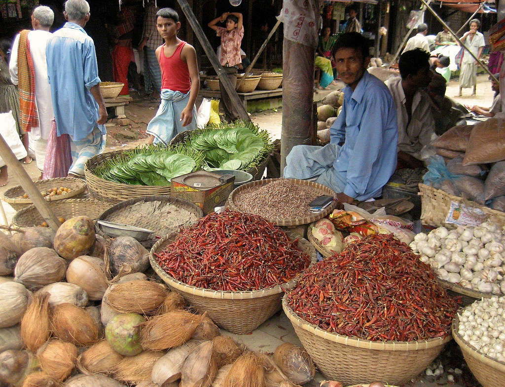 thumbnail of Long-term development efforts key to breaking food emergency cycle